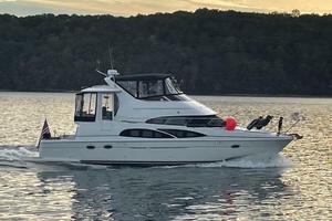 Fire Away 44ft Carver Yacht For Sale