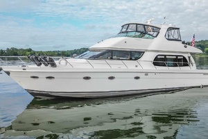 56ft Carver Yacht For Sale