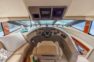 56ft Carver Yacht For Sale