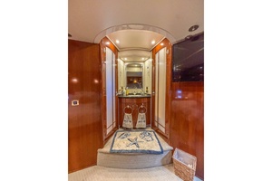 60FT (18M) CARVER