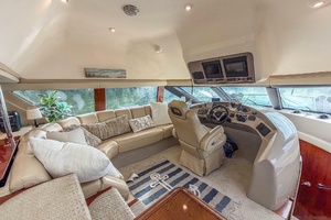 56ft Carver Yacht For Sale