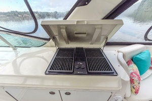 56ft Carver Yacht For Sale