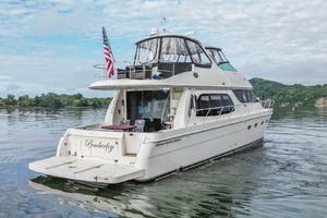 56ft Carver Yacht For Sale