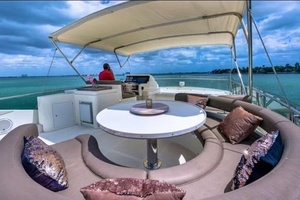 LUMAR Worth Avenue Yachts