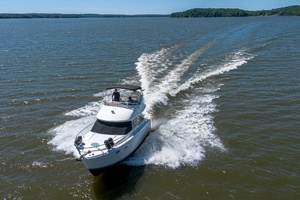 Ohana 35ft Meridian Yacht For Sale