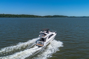 Ohana 35ft Meridian Yacht For Sale
