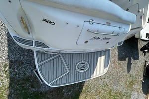 Lake Lovers 31ft Sea Ray Yacht For Sale
