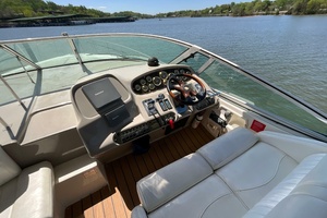 40ft Cruisers Yachts Yacht For Sale