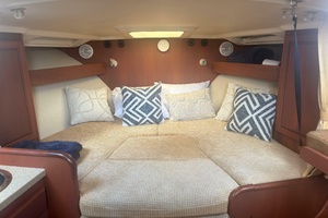 Distraction 32ft Luhrs Yacht For Sale