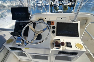 34ft Luhrs Yacht For Sale