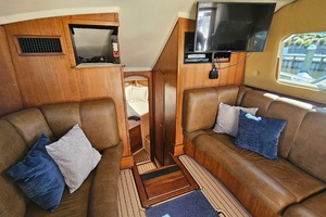 34ft Luhrs Yacht For Sale