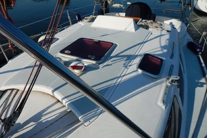 Boy On A Dolphin 34ft Hunter Yacht For Sale