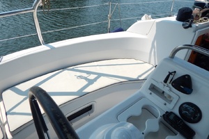 Boy On A Dolphin 34ft Hunter Yacht For Sale