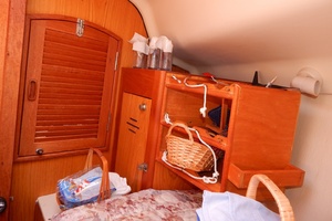 Boy On A Dolphin 34ft Hunter Yacht For Sale