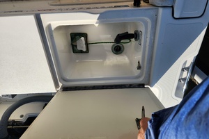 25ft Pursuit Yacht For Sale