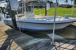 25ft Pursuit Yacht For Sale