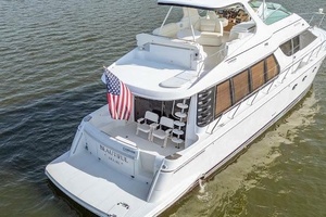 Photo 7240820 for 2003 Carver 570 Voyager Pilothouse  
