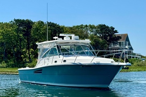 Maggie D 34ft Pursuit Yacht For Sale