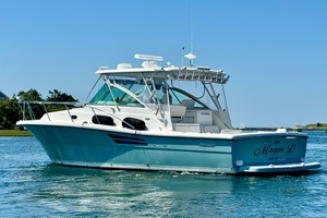 Maggie D 34ft Pursuit Yacht For Sale
