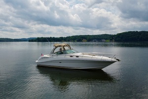 34ft Sea Ray Yacht For Sale