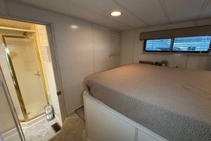 71ft Stardust Cruisers Yacht For Sale