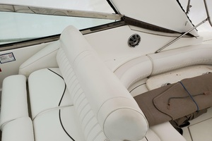 42ft Cruisers Yachts Yacht For Sale