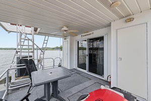 NO GUTS NO STORY 75ft Sumerset Yacht For Sale