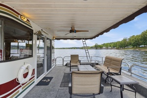 NO GUTS NO STORY 75ft Sumerset Yacht For Sale