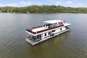 NO GUTS NO STORY 75ft Sumerset Yacht For Sale
