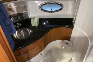 WHY KNOT 39ft Carver Yacht For Sale