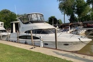 WHY KNOT 39ft Carver Yacht For Sale