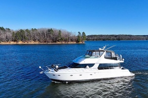 Photo 7241910 for 2001 Carver 570 Voyager Pilothouse Over And Out 