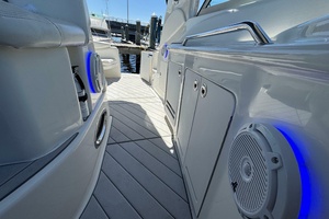 34ft Sea Ray Yacht For Sale