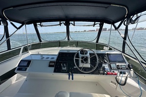 42ft Carver Yacht For Sale
