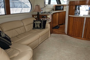 45ft Carver Yacht For Sale
