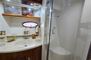 45ft Carver Yacht For Sale