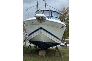 White House 31ft Formula Yacht For Sale