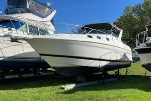 36ft Wellcraft Yacht For Sale