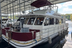 Aqua Holic III 47ft Gibson Yacht For Sale