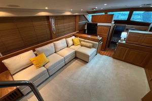59ft Hatteras Yacht For Sale