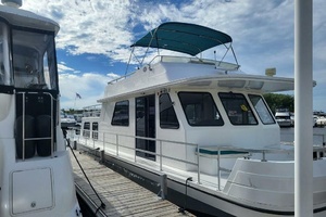 Fluid Decision 50ft Gibson Yacht For Sale