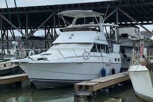 34ft Silverton Yacht For Sale