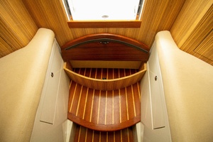 27ft Tides Yacht For Sale
