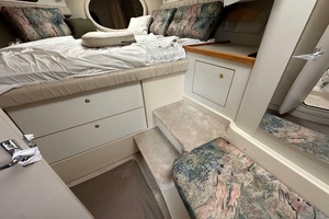 35ft Cruisers Yachts Yacht For Sale