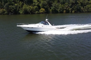33ft Sea Ray Yacht For Sale