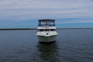 Lucky Shot 44ft Sea Ray Yacht For Sale