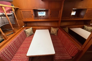 40ft Heritage East Yacht For Sale