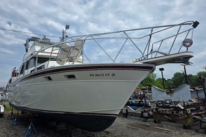 Memories 37ft Marinette Yacht For Sale