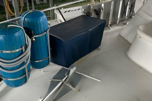 WEY PASS DUE III 41ft Hatteras Yacht For Sale