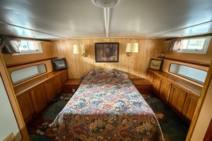 Hi Lady 60ft Burger Yacht For Sale